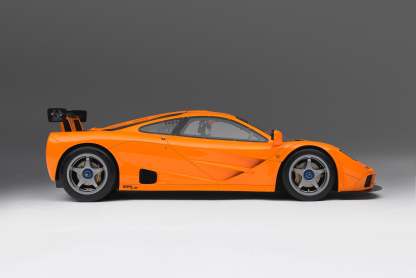 McLaren F1 LM + Gordon Murray signed Copy of "Driving Ambition"