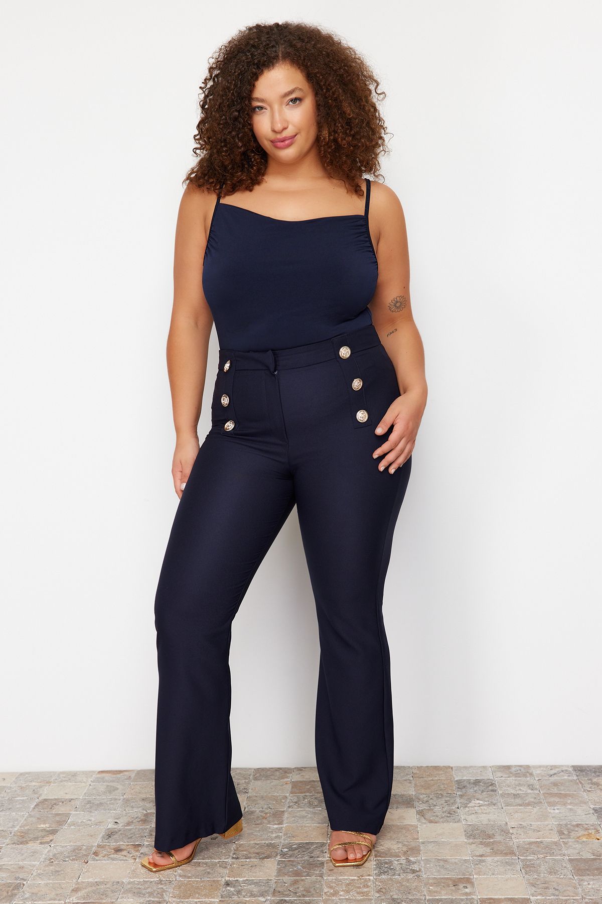 Women s Plus Size Clothing Everything5Pounds