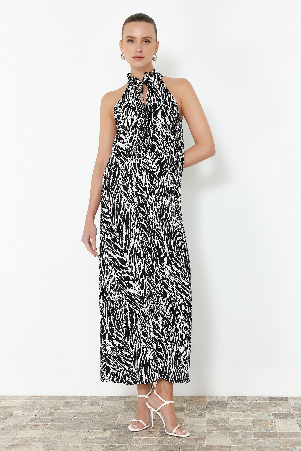 Patterned Halter Neck Maxi Woven Dress