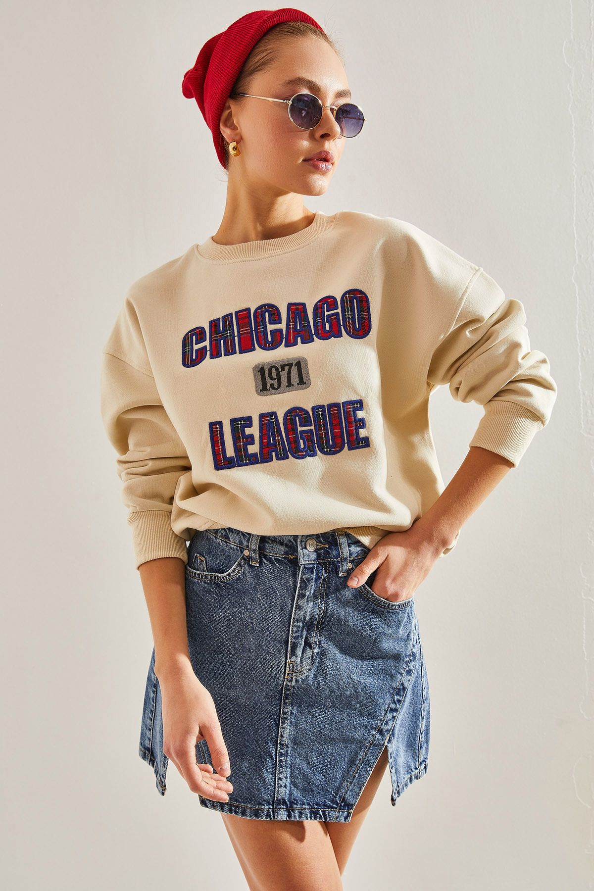 Women's Chicago Printed Three Thread Raised Sweatshirt