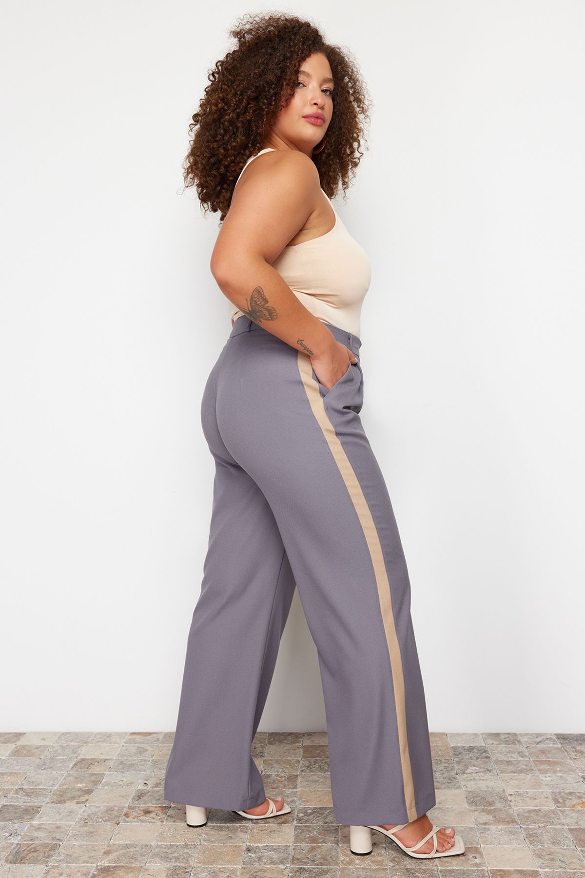 High Waist Side Seam Wide Leg/Wide Cut Woven Fabric Trousers –  Everything5Pounds