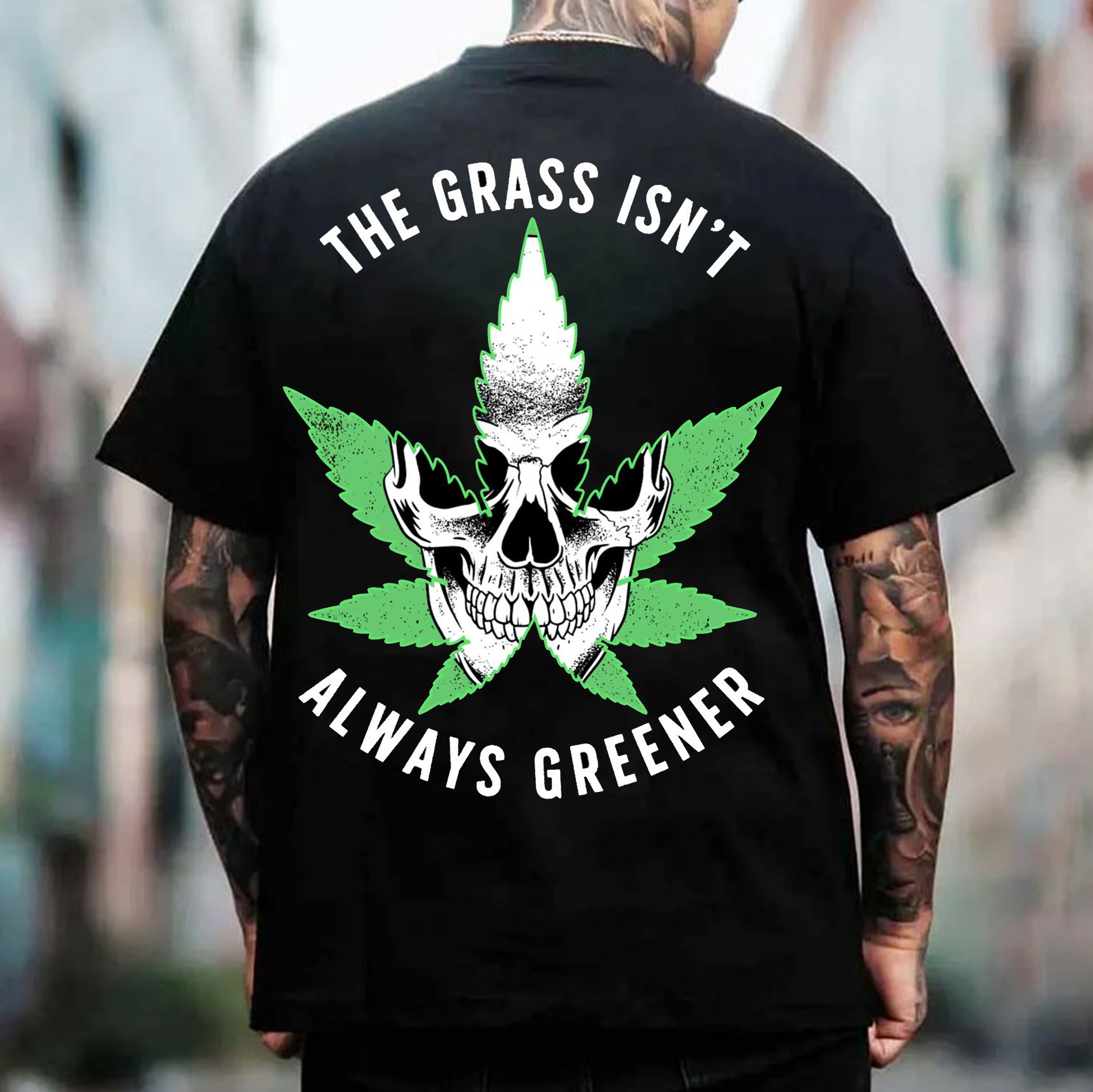 THE GRASS ISN'T ALWAYS GREENER Skull Leaf Print Men's T-shirt