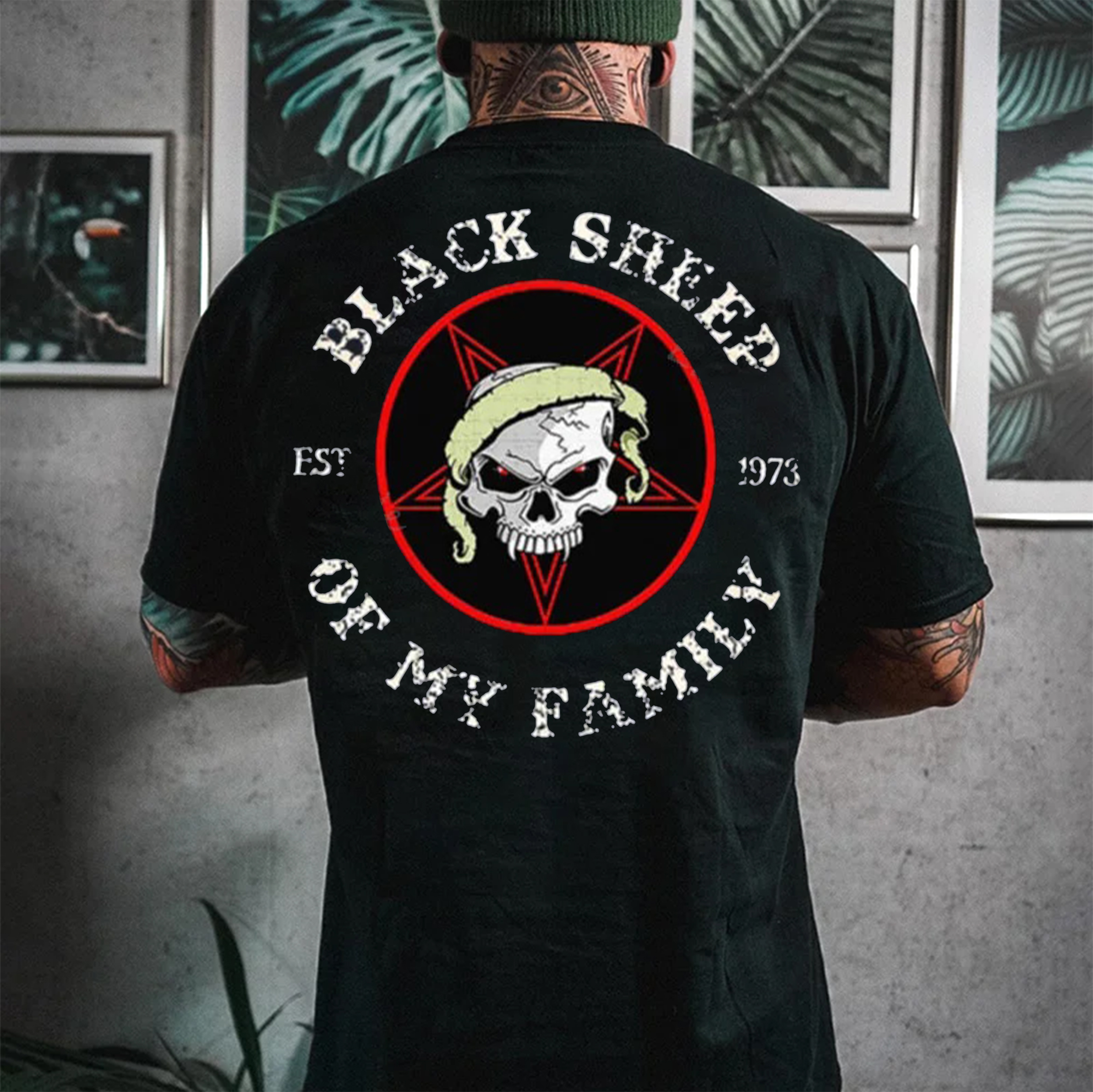 BLACK SHEEP OF MY FAMILY Skull Black Print T-shirt