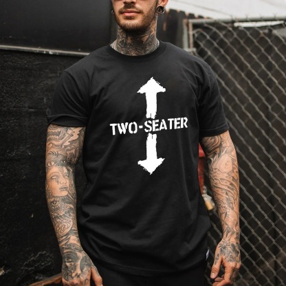 TWO-SEATER Double Arrow Simple Casual Graphic Black Print T-shirt Image - 1