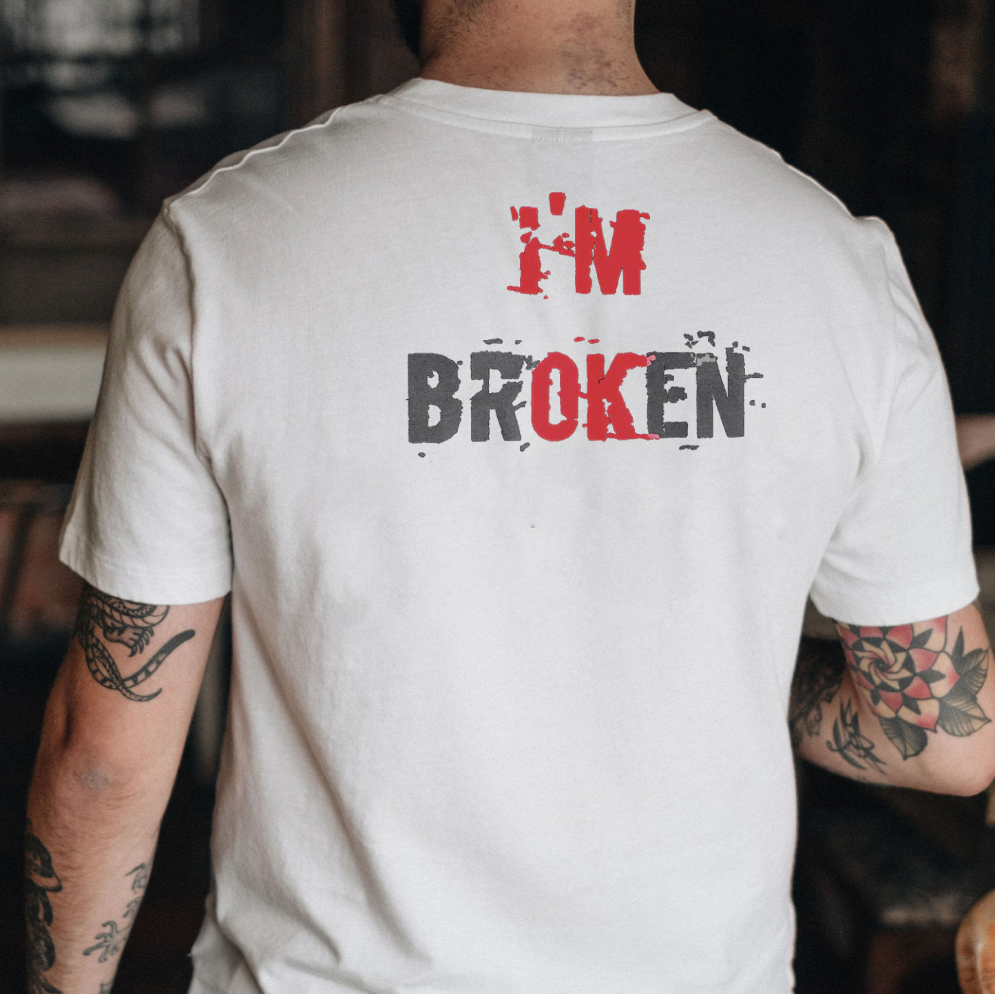 I’M BROKEN Letters Graphic Casual Simple White and Black Print T-shirt Image - 7
