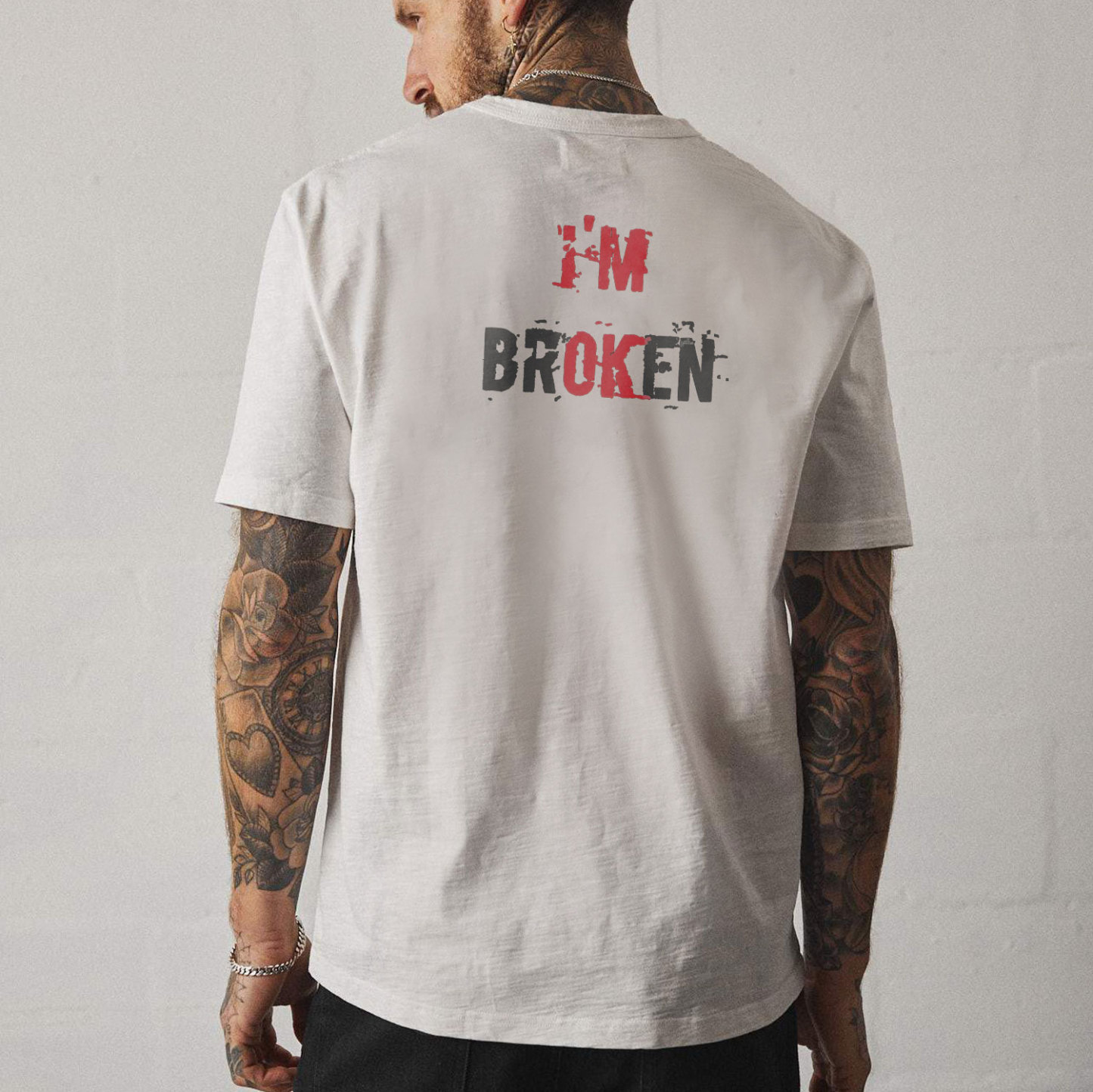 I’M BROKEN Letters Graphic Casual Simple White and Black Print T-shirt Image - 8