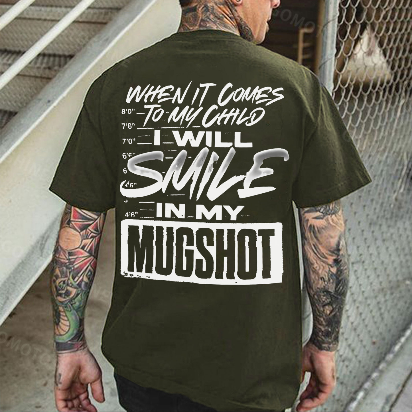 WHEN IT COMES TO MY CHILD I WILL SMILE IN MY MUGSHOT Print Men's T-shirt Image - 5