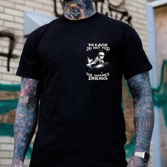 PLEASE DO NOT FEED THE WHORES DRUGS Smoking Nun Print Men's T-shirt