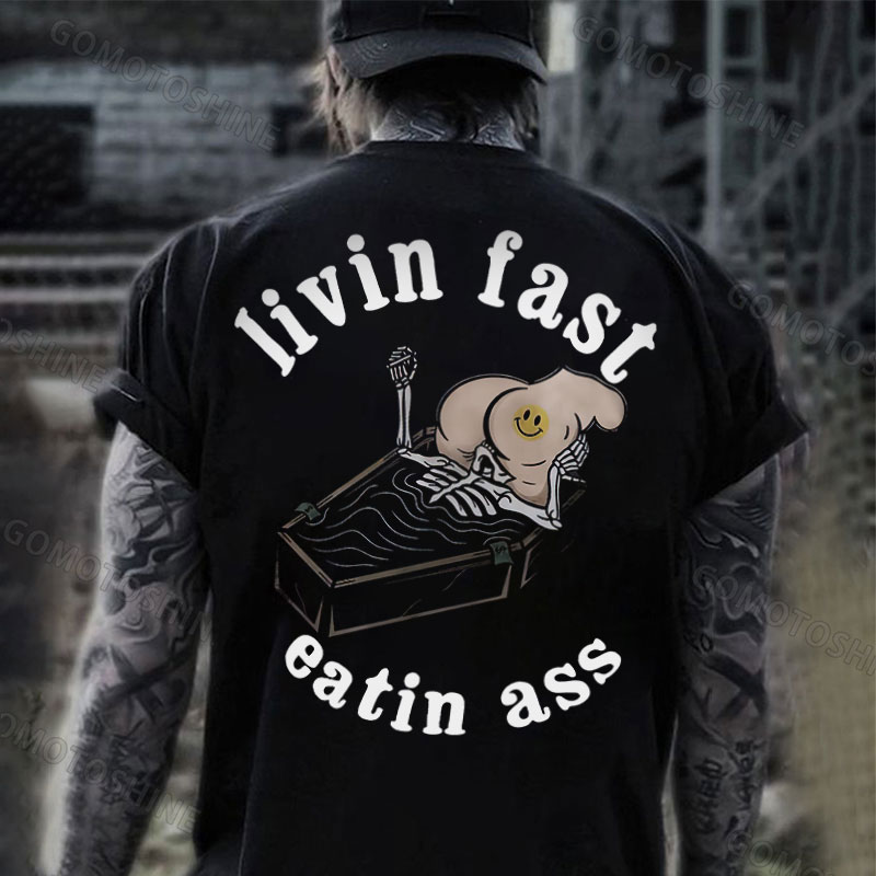 Living Fast Eating Butt Skeleton Suck Sexy Butt Print Men's T-shirt Image - 1