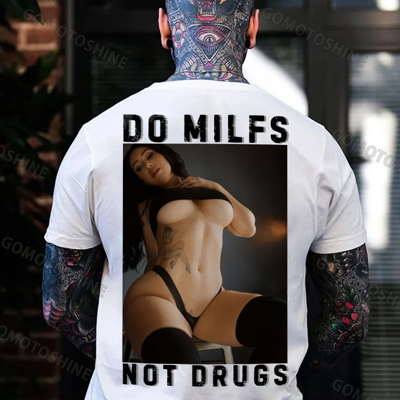 DO MILFS NOT DRUGS Sexy Woman Print Men's T-shirt Image - 2