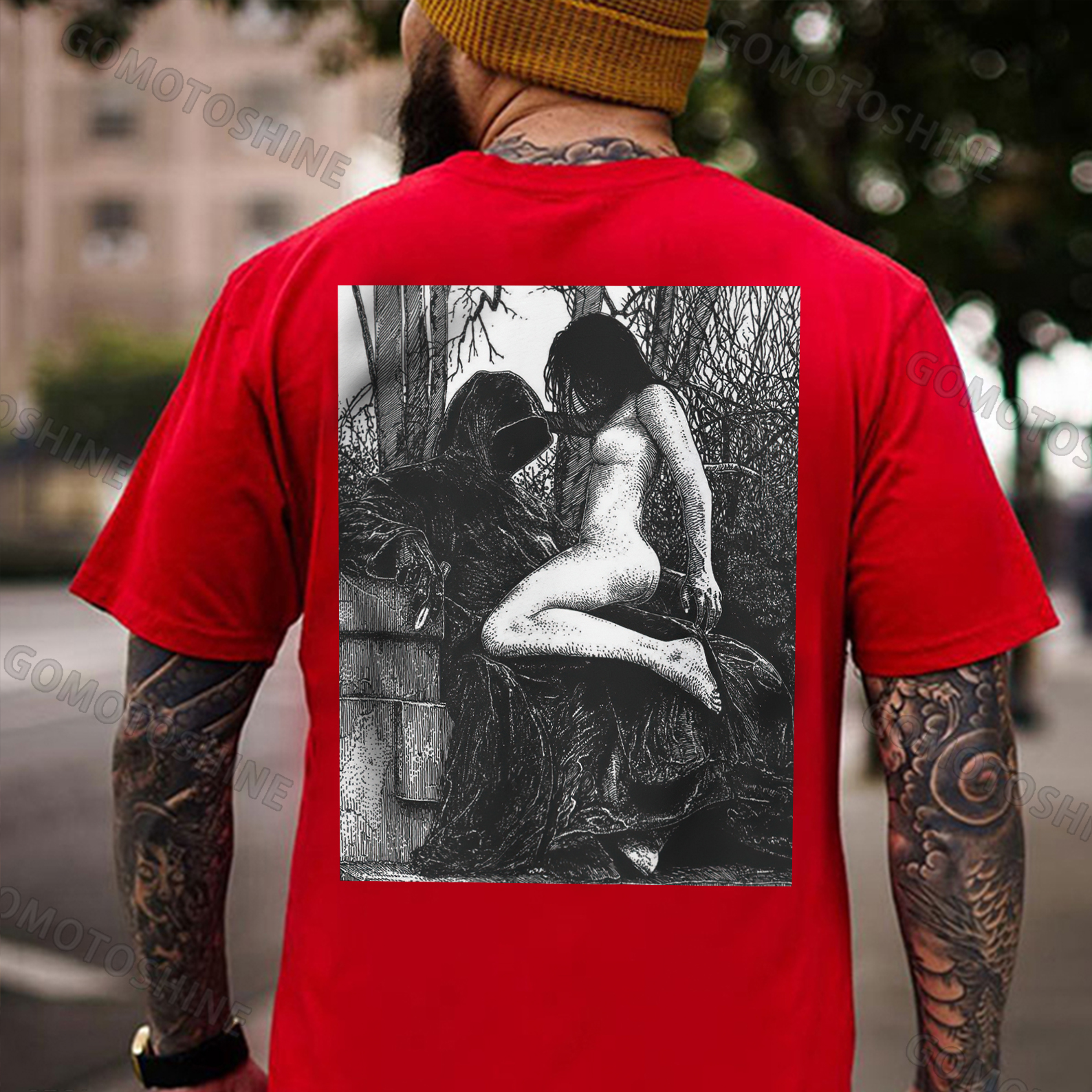 Sexy Girl Fell In Love With The Devil Print Men's T-shirt Image - 6