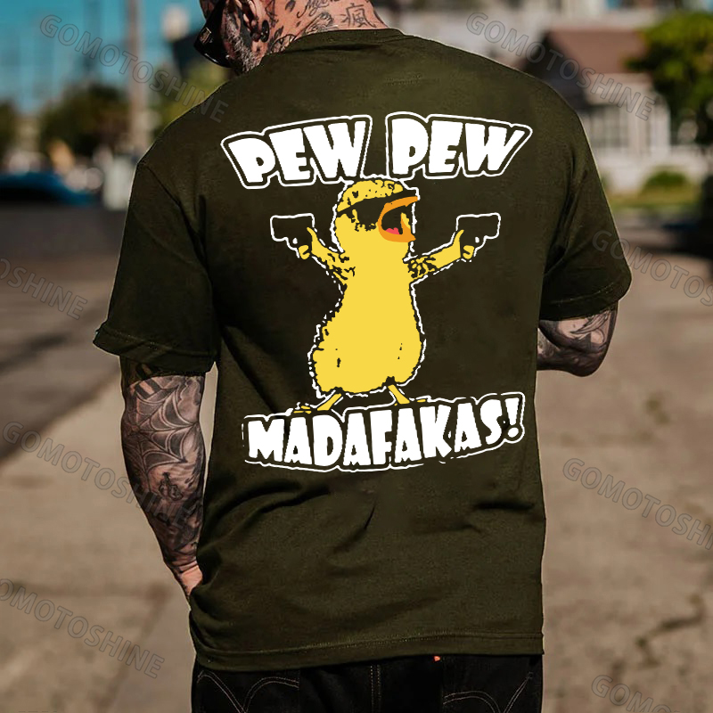 Yellow Duck Carries Pistol Letter Graphic Black Print T-shirt Image - 14