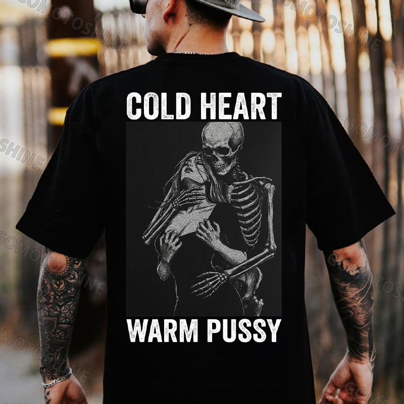 COLD HEART WARM PUSSY Skeleton Hugging Woman Print Men's T-Shirt Image - 1