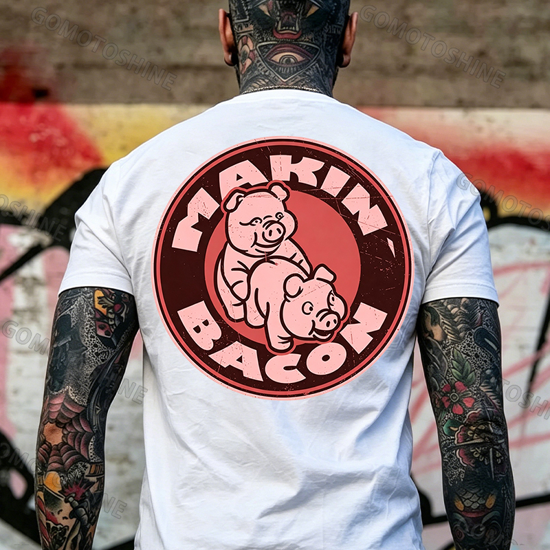 MAKIN' BACON Cartoon Pink Pig Mating Vintage Cartoon Contrast Print Men's T-Shirt Image - 1