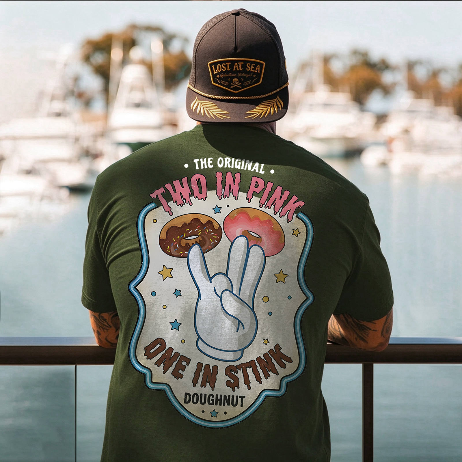 THE ORIGINAL TWO IN PINK ONE IN STINK DOUGHNUT Shocker Print Men's T-shirt Image - 6