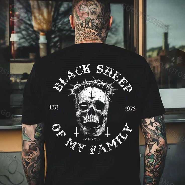 BLACK SHEEP OF MY FAMILY Thorn Skull Print Men's T-Shirt