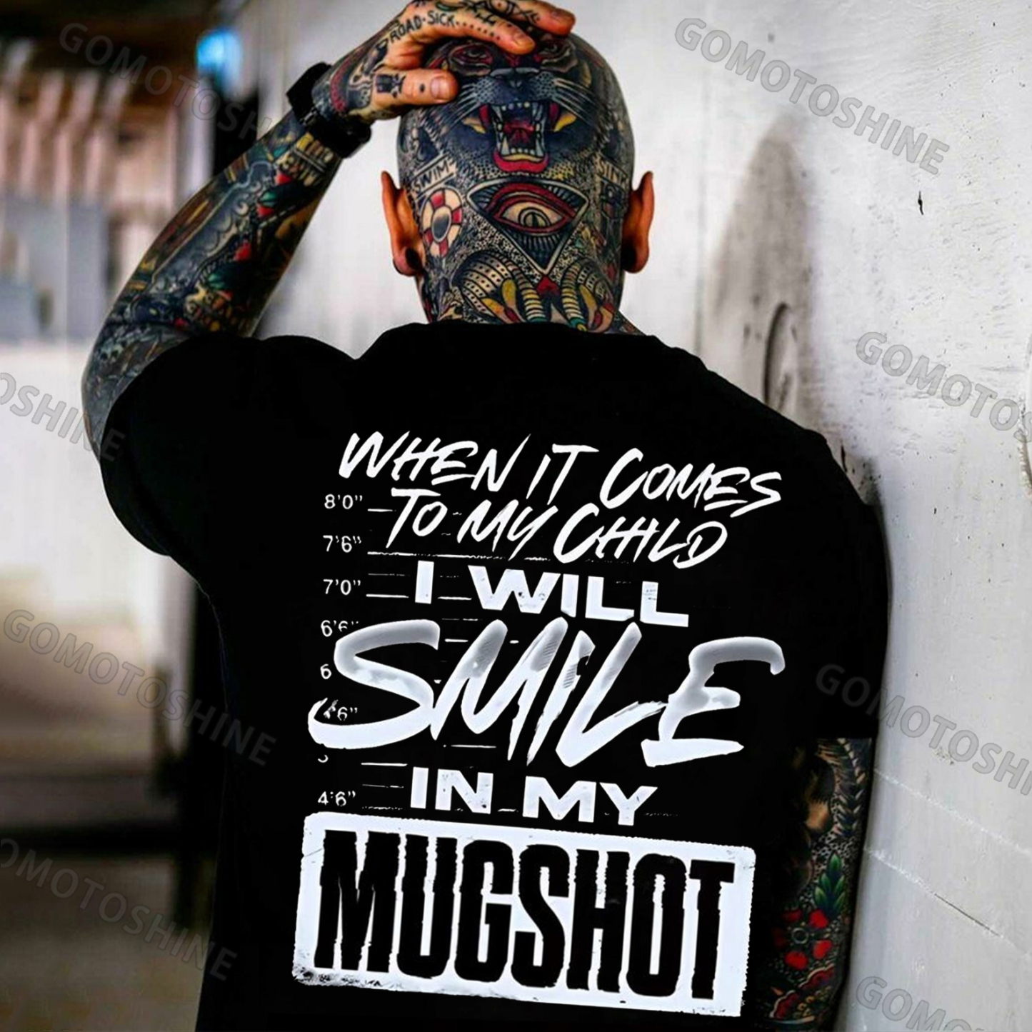 WHEN IT COMES TO MY CHILD I WILL SMILE IN MY MUGSHOT Print Men's T-shirt Image - 1