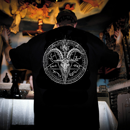 Sheepshead Curcle Letter Icon Vintage Black Print T-shirt
