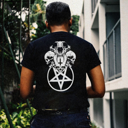 Multifacial Skulls with Star Circle Black Print T-shirt