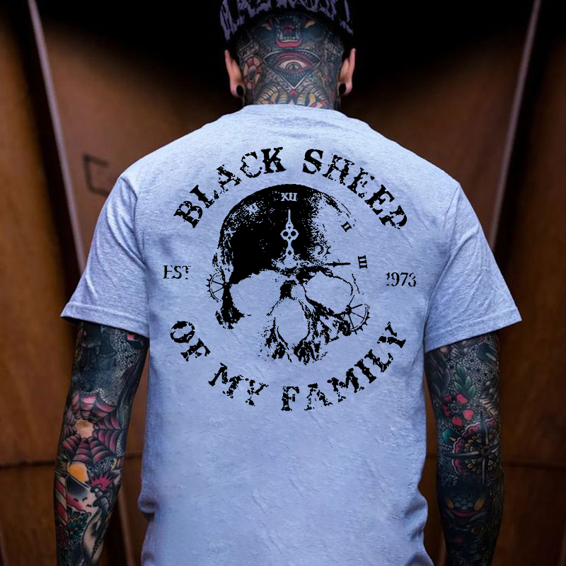 BLACK SHEEP OF MY FAMILY Skull Clock Print Men's T-Shirt