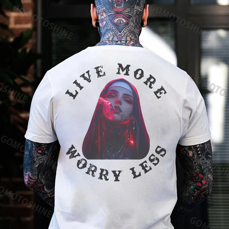 LIVE MORE WORRY LESS Smoking Nun Print Men's T-Shirt