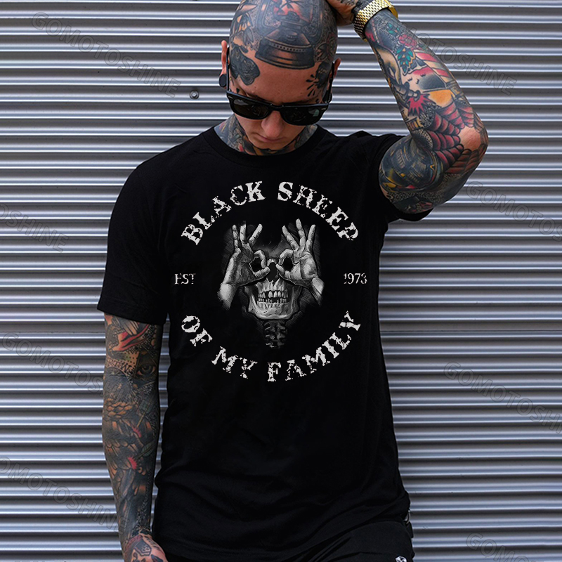 BLACK SHEEP OF MY FAMILY Skull With OK Print Men's T-Shirt