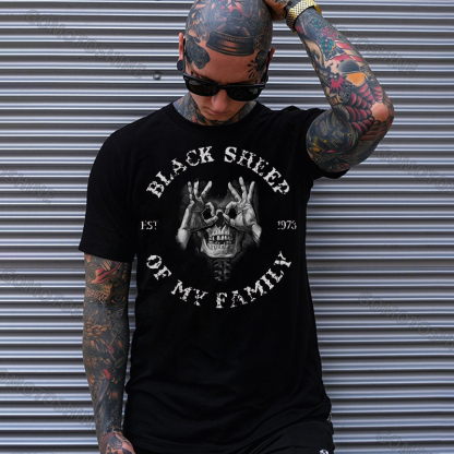 BLACK SHEEP OF MY FAMILY Skull With OK Print Men's T-Shirt