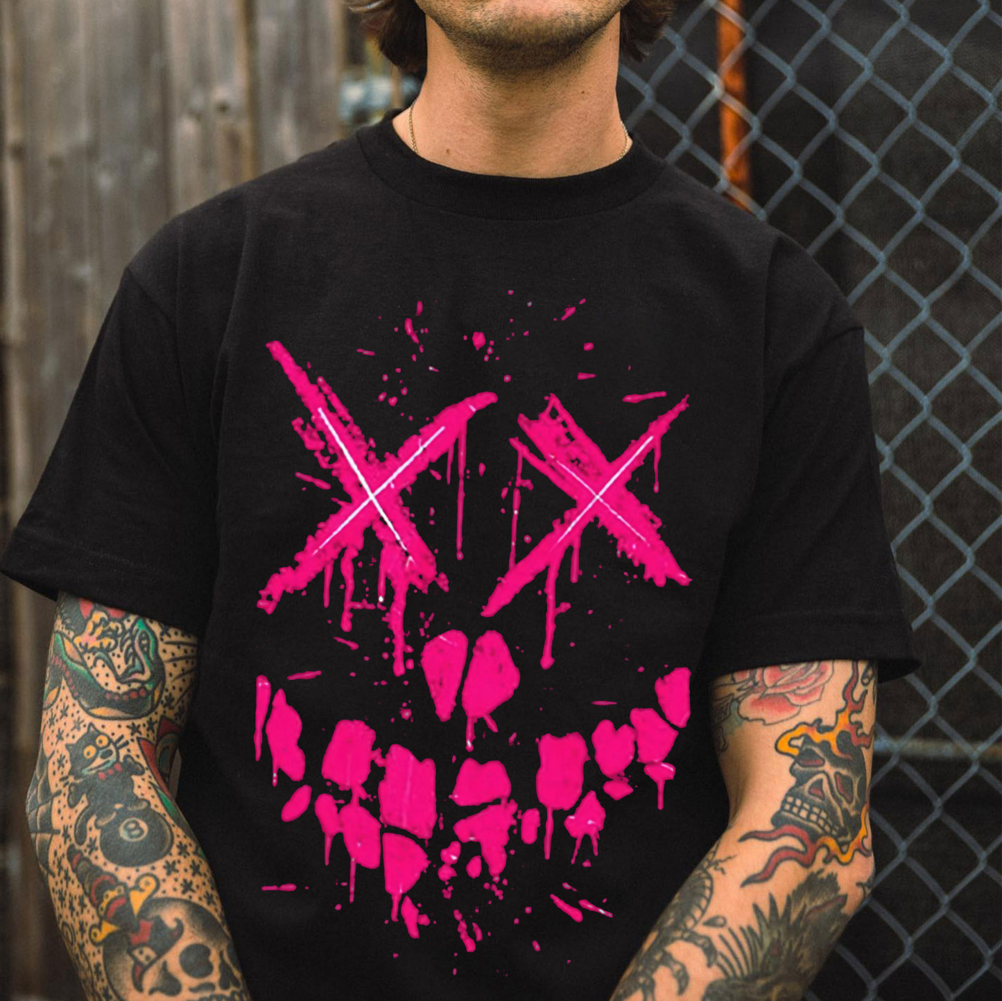 Fluorescent Pink Evil Emoji Graphic Black Print T-Shirt