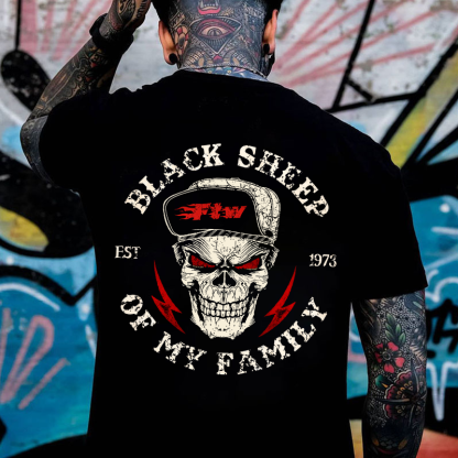 BLACK SHEEP OF MY FAMILY Skull Print Men's T-shirt