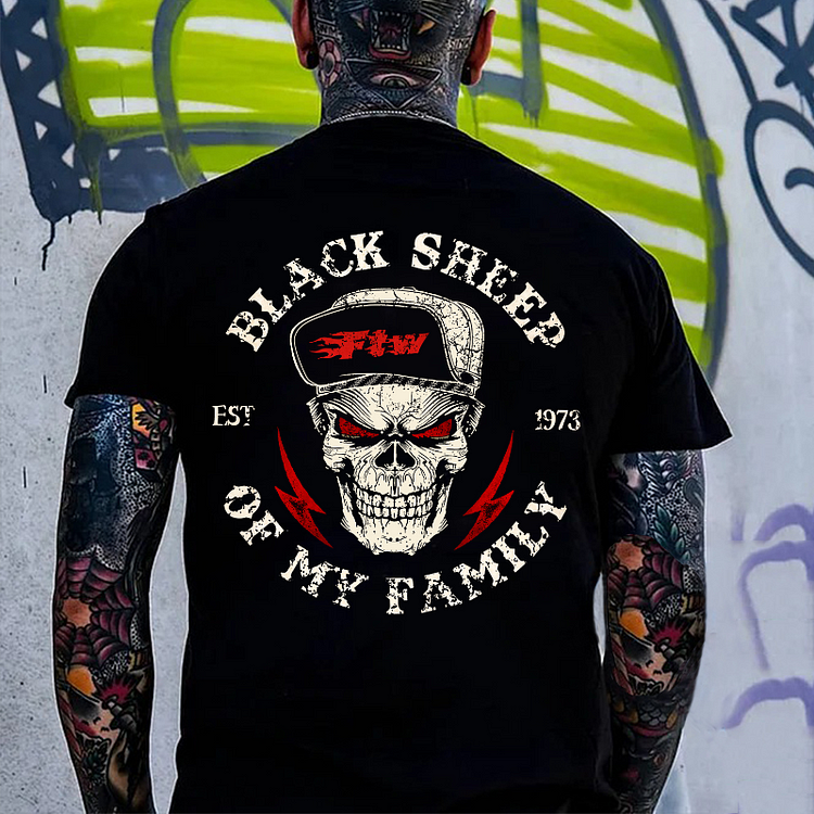 BLACK SHEEP OF MY FAMILY Skull Print Men's T-shirt