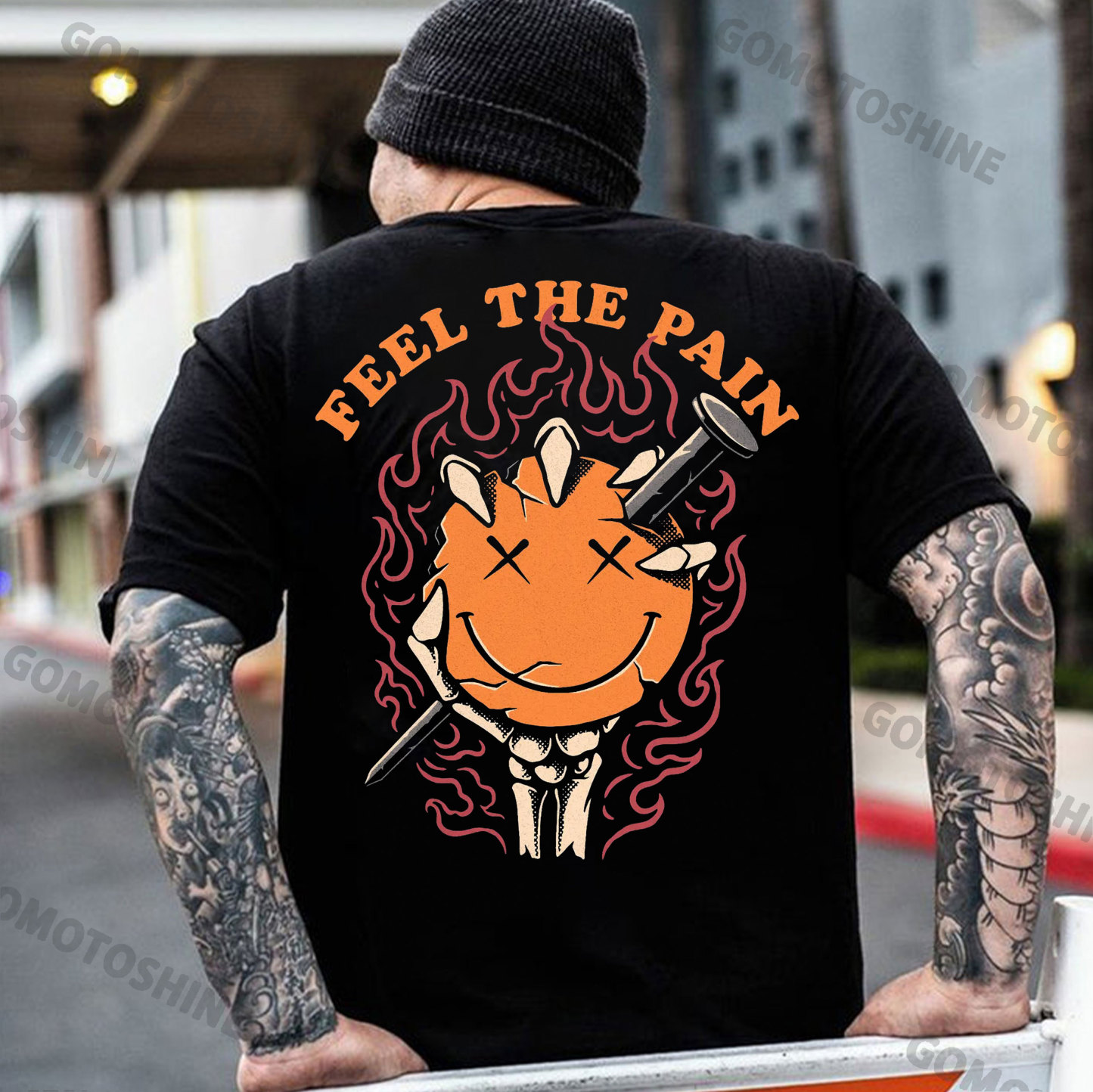 FEEL THE PAIN Bone Hand&Emoji Print Men's T-Shirt