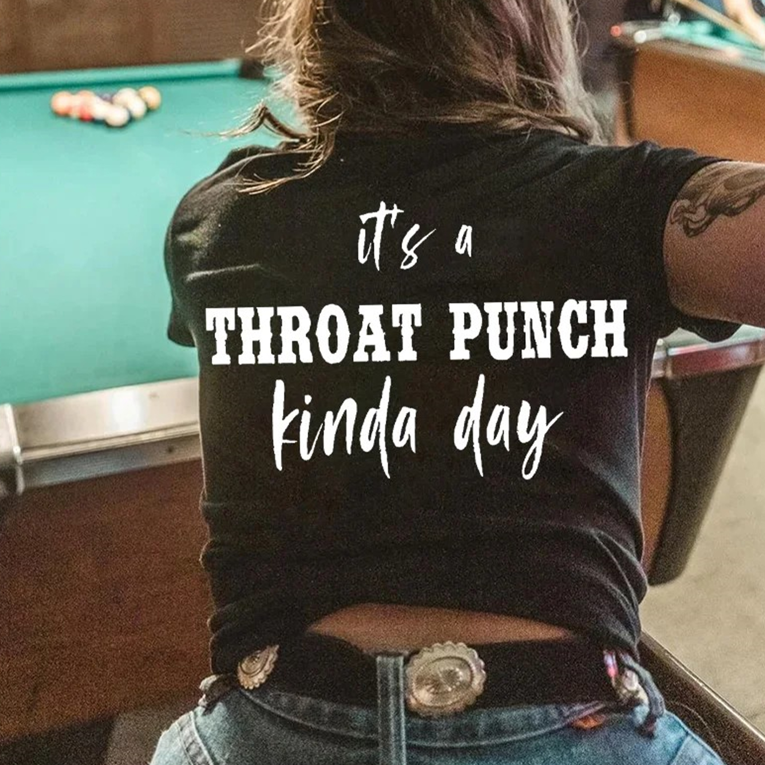 IT'S A THROAT PUNCH KANDA DAY Print Women's T-shirt