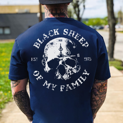 BLACK SHEEP OF MY FAMILY Skull Clock Print Men's T-Shirt