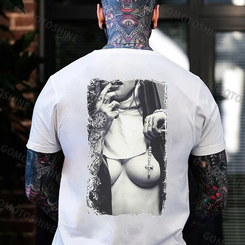 Naked Boobies Emotional Style Black Print T-shirt