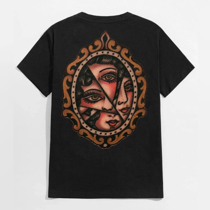 Elegant Lady in the Mirror Old School Black Print T-Shirt