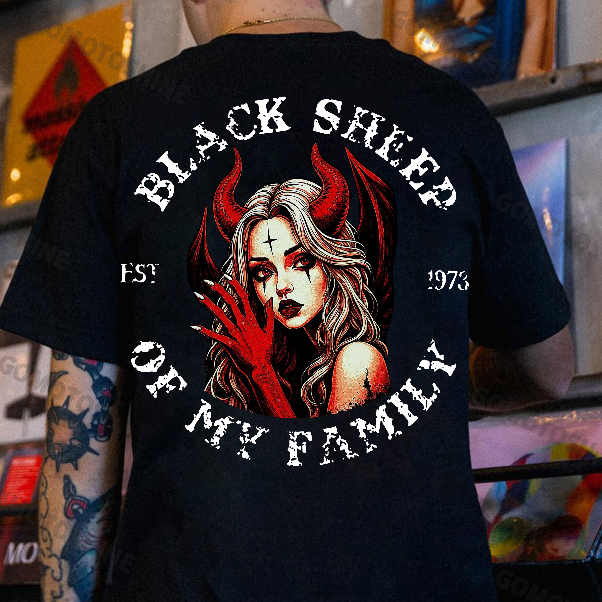 BLACK SHEEP OF MY FAMILY Devil Girl Print Men's T-Shirt