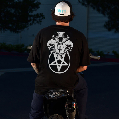 Multifacial Skulls with Star Circle Black Print T-shirt