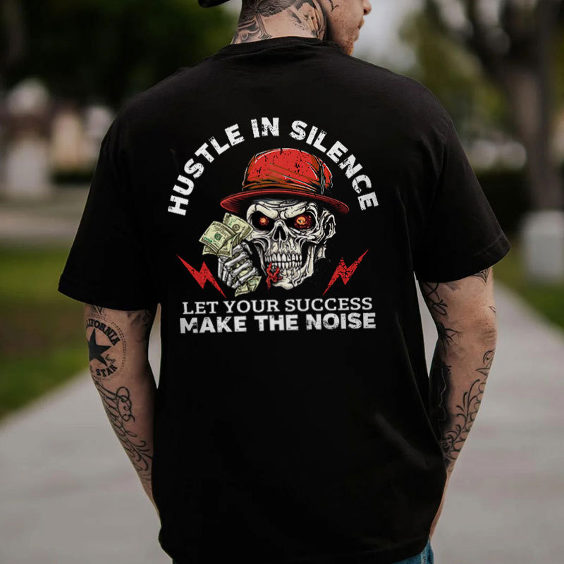 HUSTLE IN SILENCE Skeleton With Money Print Men's T-shirt
