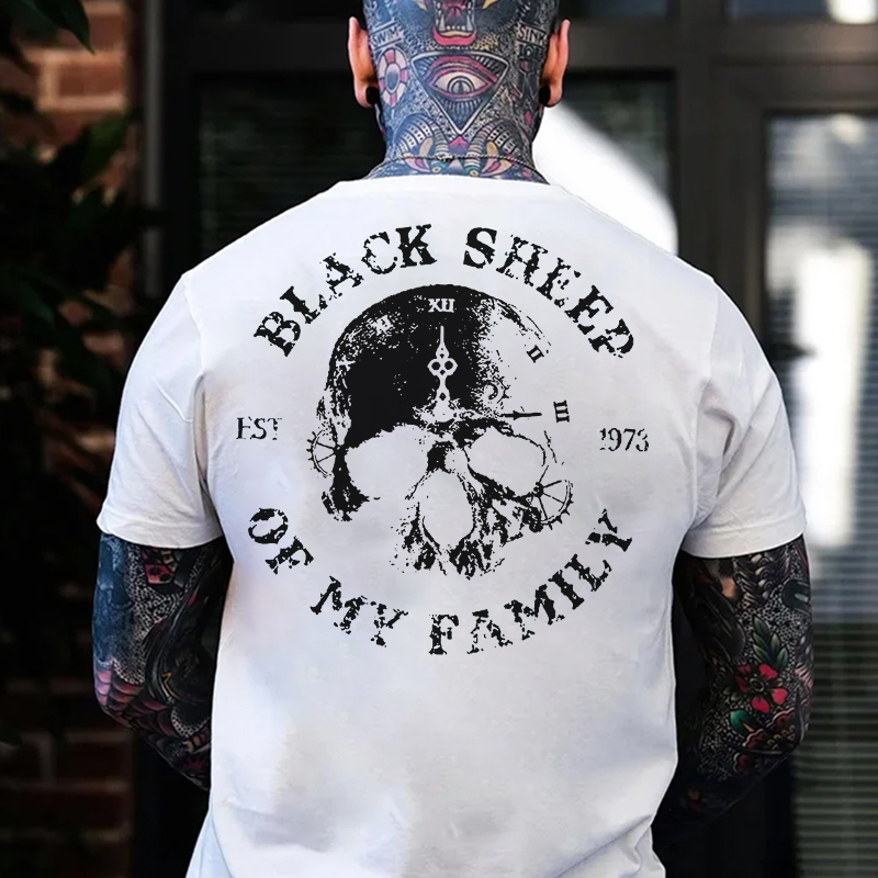 BLACK SHEEP OF MY FAMILY Skull Clock Print Men's T-Shirt