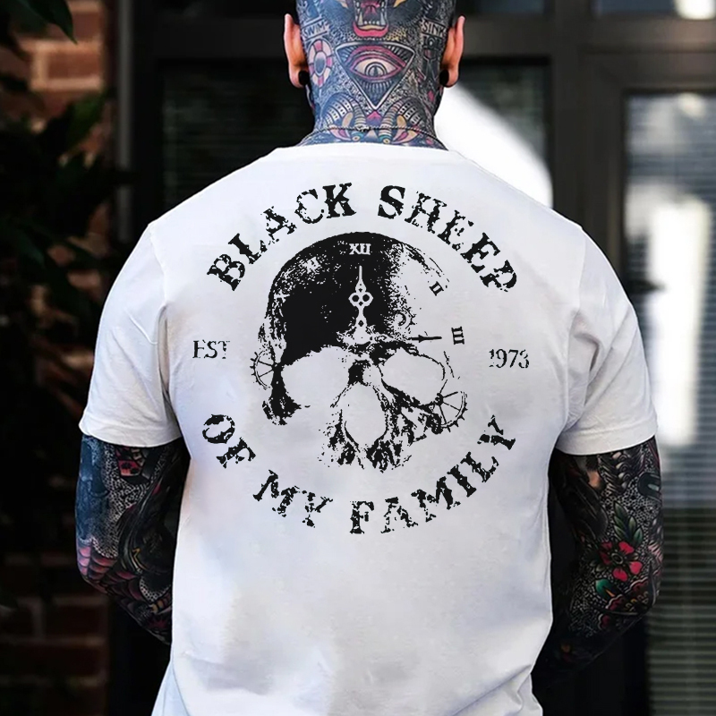 BLACK SHEEP OF MY FAMILY Skull Clock Print Men's T-Shirt
