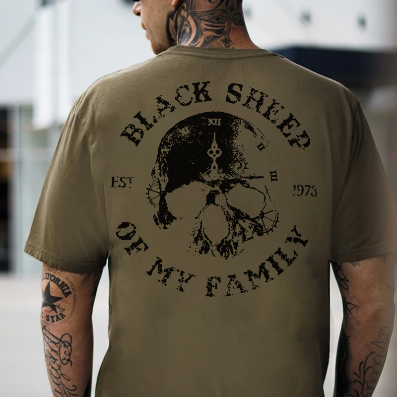 BLACK SHEEP OF MY FAMILY Skull Clock Print Men's T-Shirt