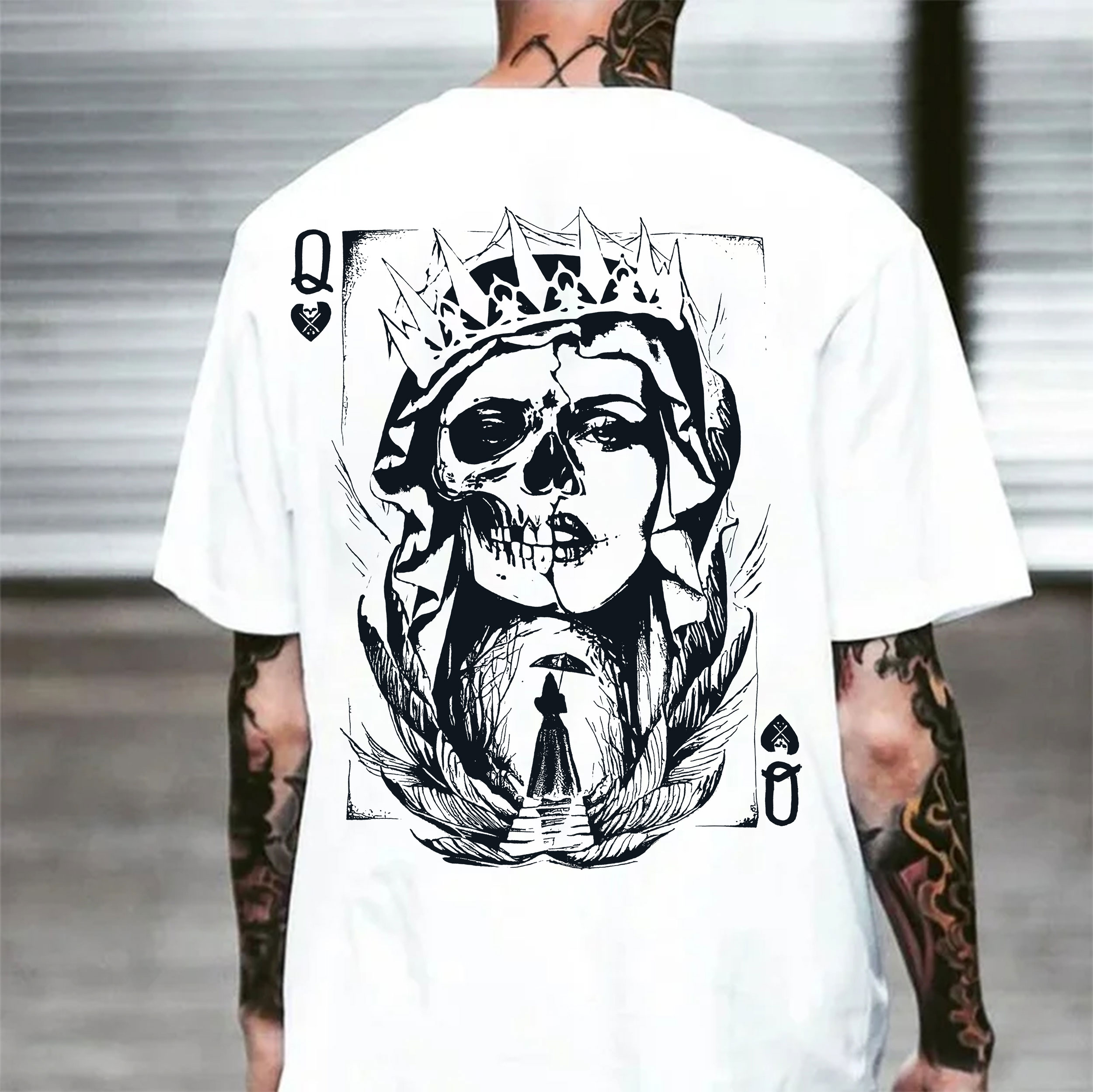Poker Q Gloomy Queen Vintage Style White Print T-shirt