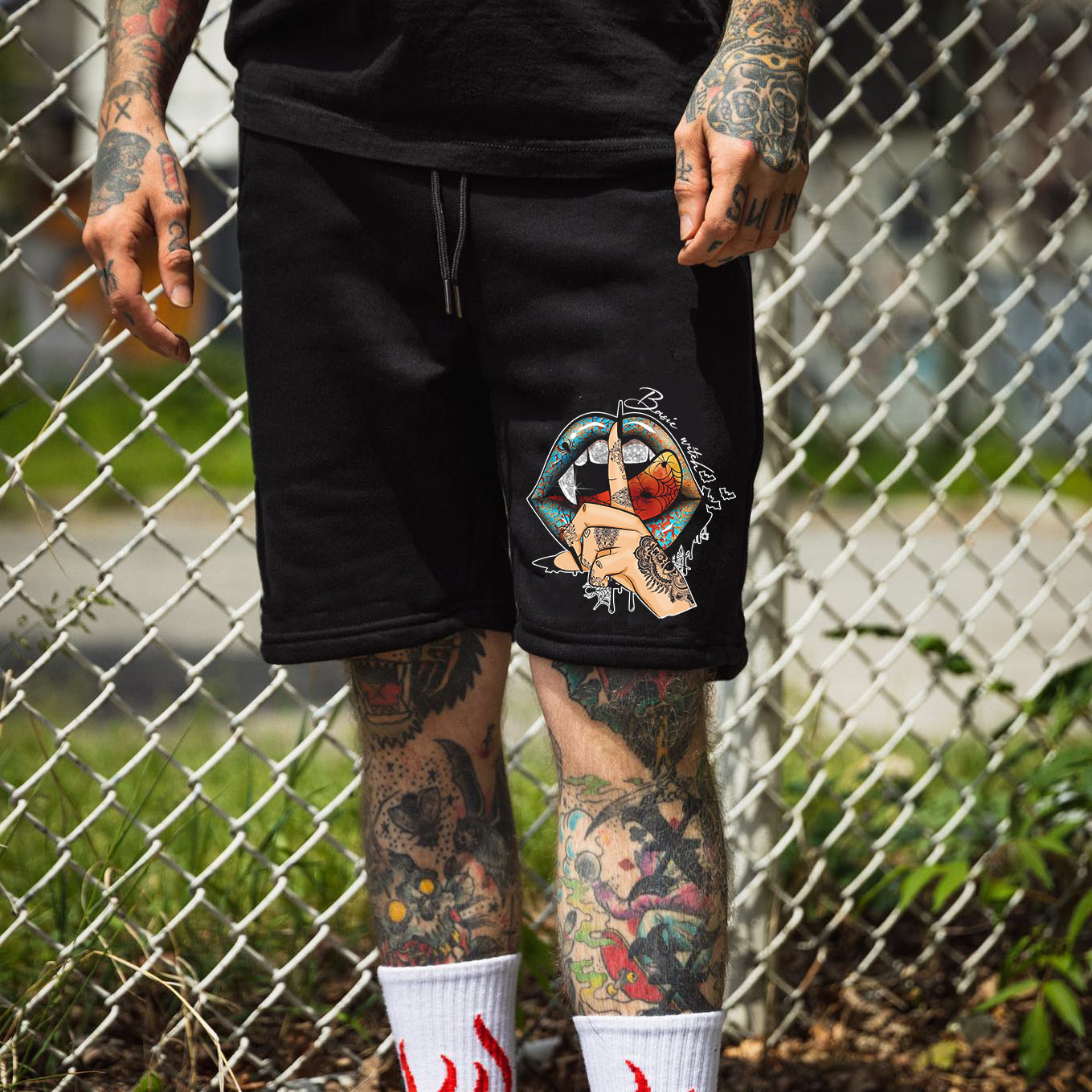 Keep Silent Gothic Style Lips Print Men's Shorts