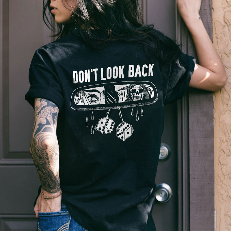 DON'T LOOK BACK Horrifying Rearview Mirror Print Women's T-shirt