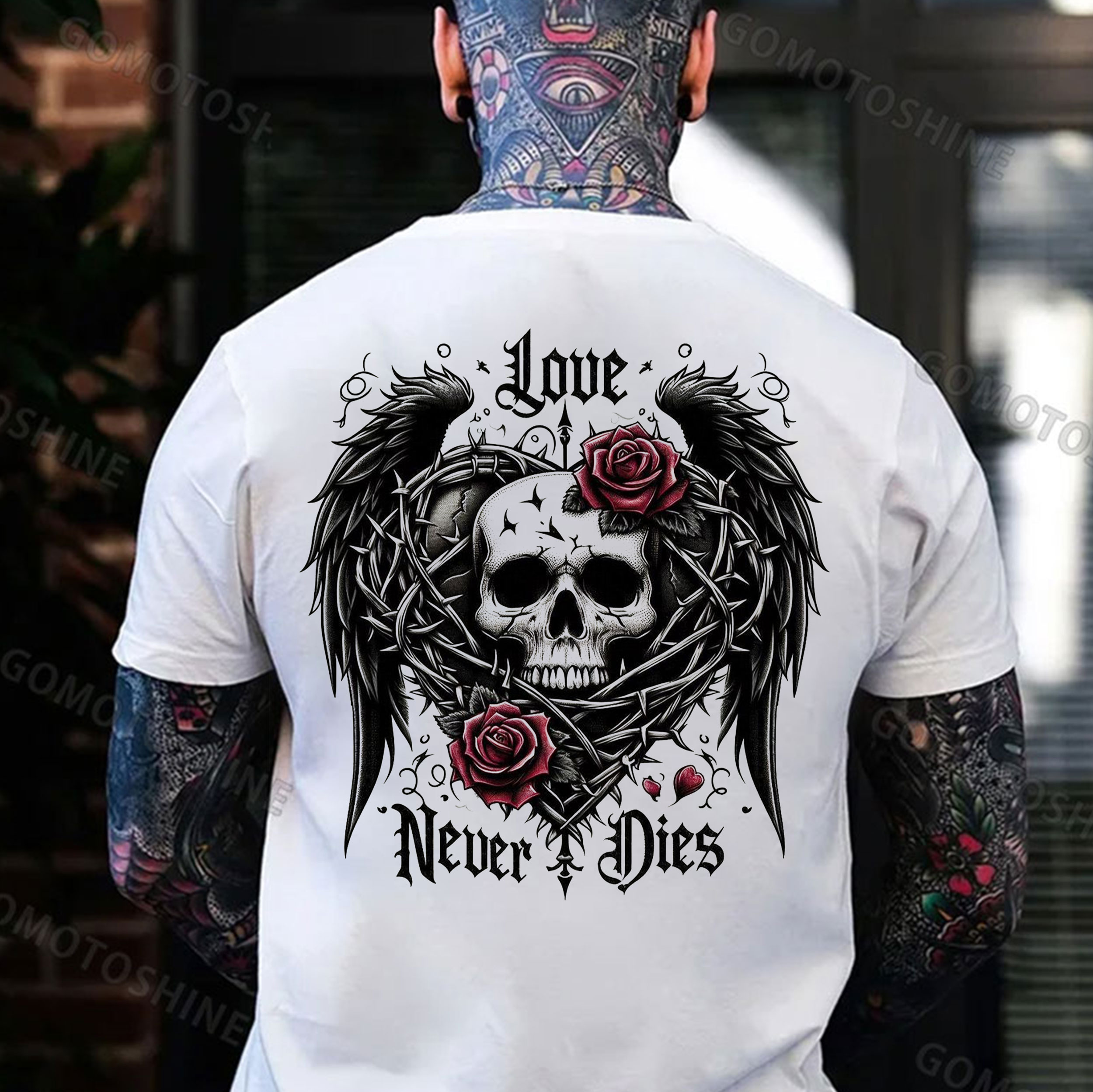 LOVE NEVER DIE Heart of Thorns Skull Wings Print Men's T-Shirt