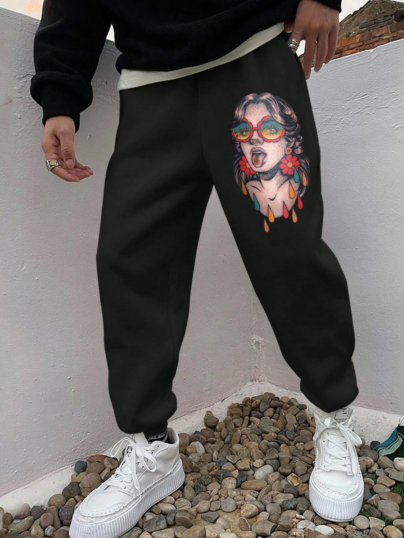 Gothic Beauty Wearing the Glasses Print Sweatpants
