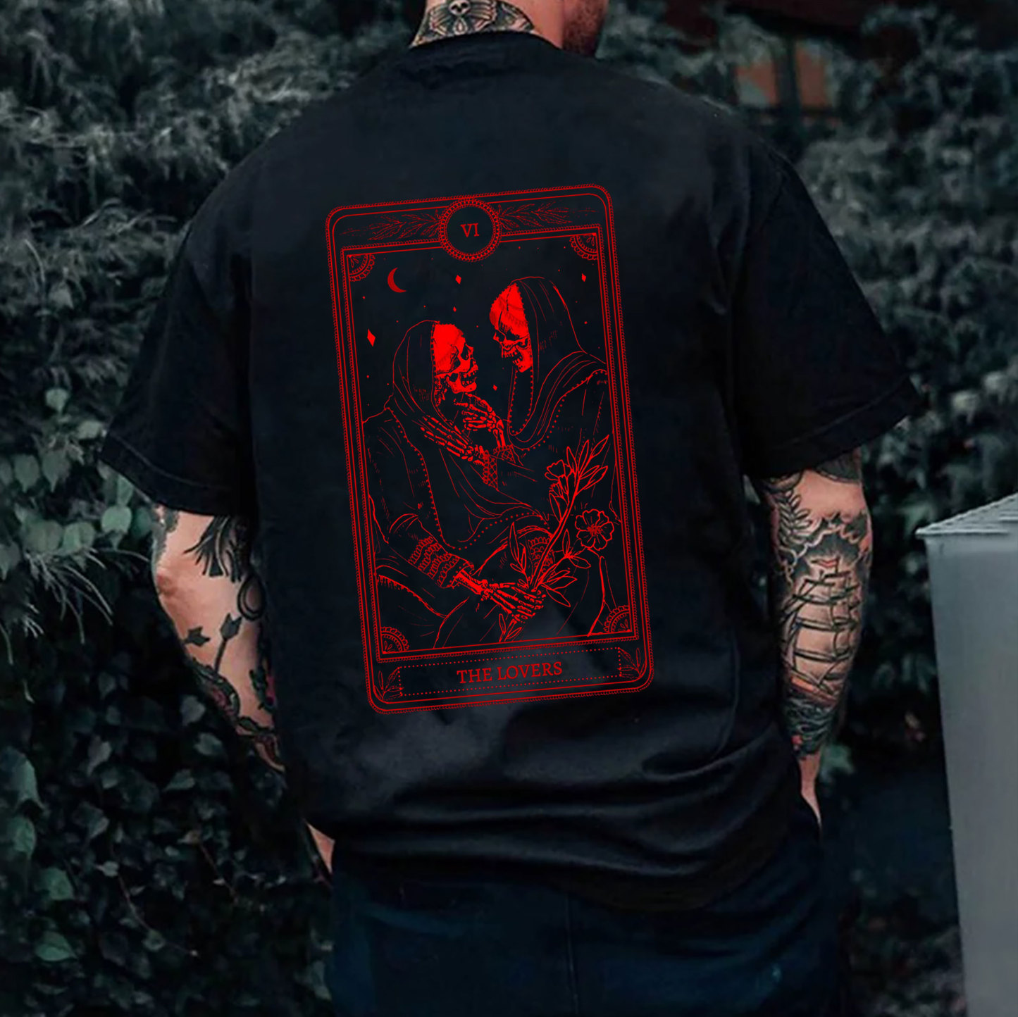 THE LOVES Two skeletons with Flowers Red Graphic Casual Black Print T-shirt