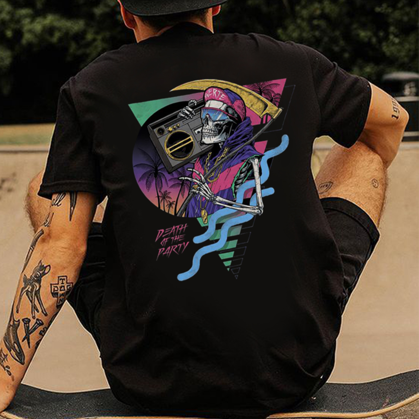 PEACH OF THE PARTY Skeleton Black Print T-shirt
