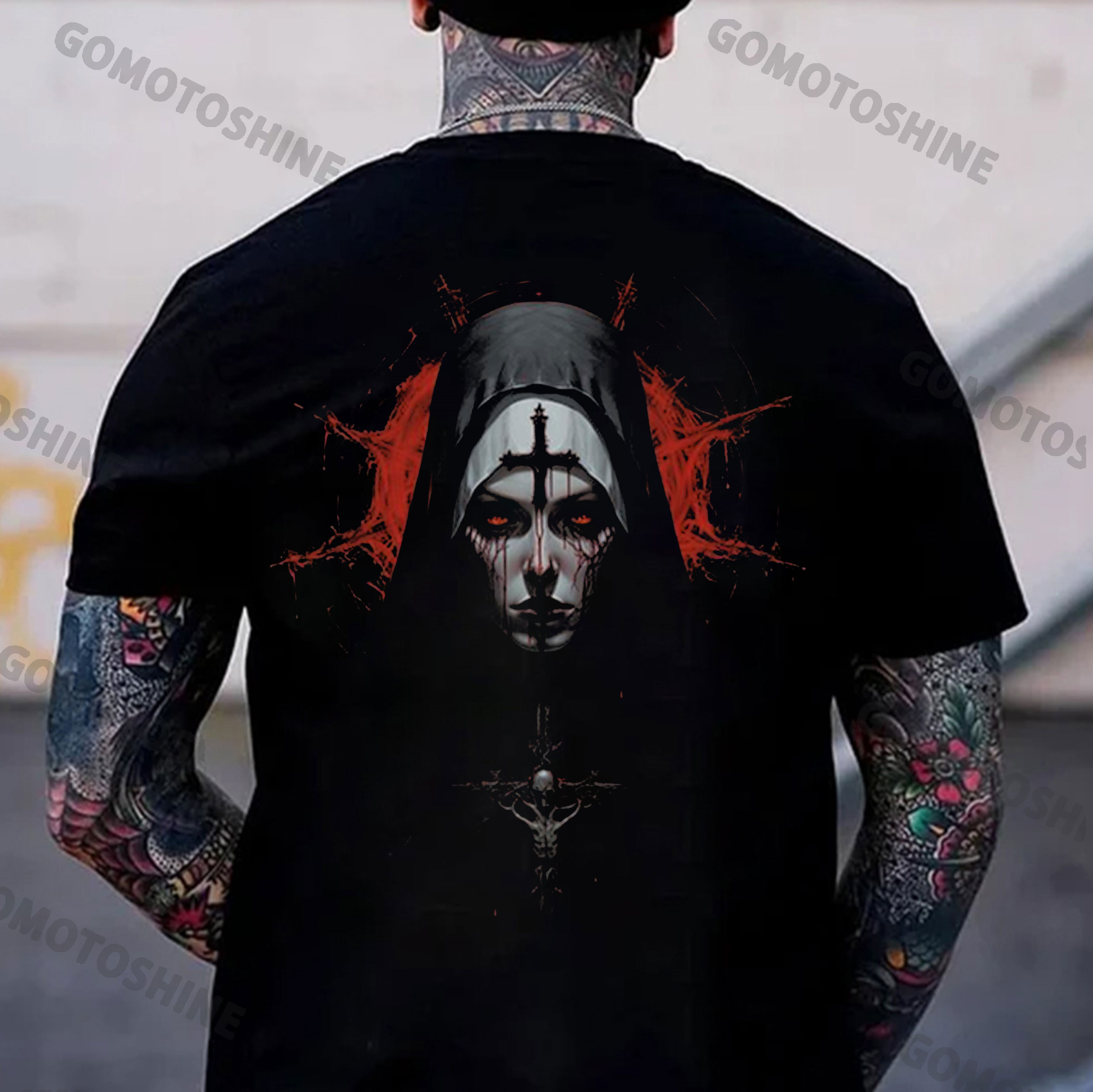 Crucifix Bleeding Nun Print Men's T-Shirt