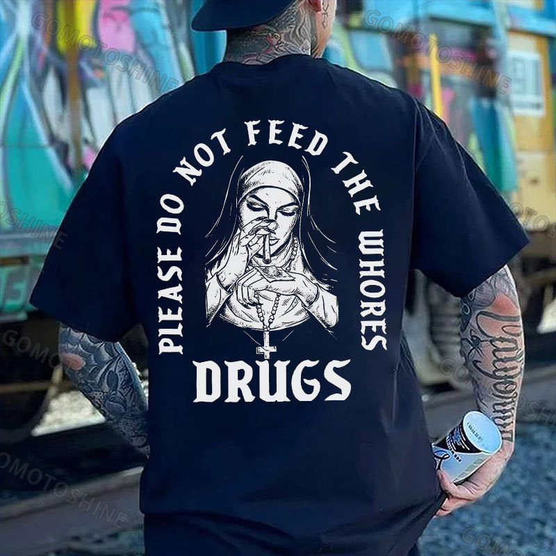 PLEASE DO NOT FEED THE WHORES Smoking Nun Print Men's T-Shirt